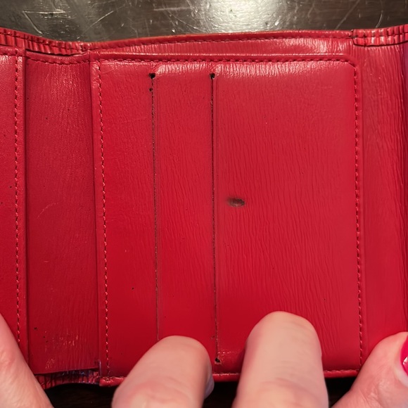 Authentic Louis Vuitton Red Epi compact wallet - Picture 5 of 12